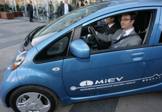 BULGARIA ASPIRES TO BECOME 'PLAYER' IN ELECTRIC CARS DEVT