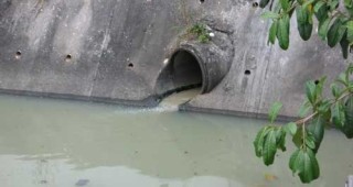 BULGARIAN PM WANTS TO CLEAN SEWAGE WITH NEW LEGISLATION