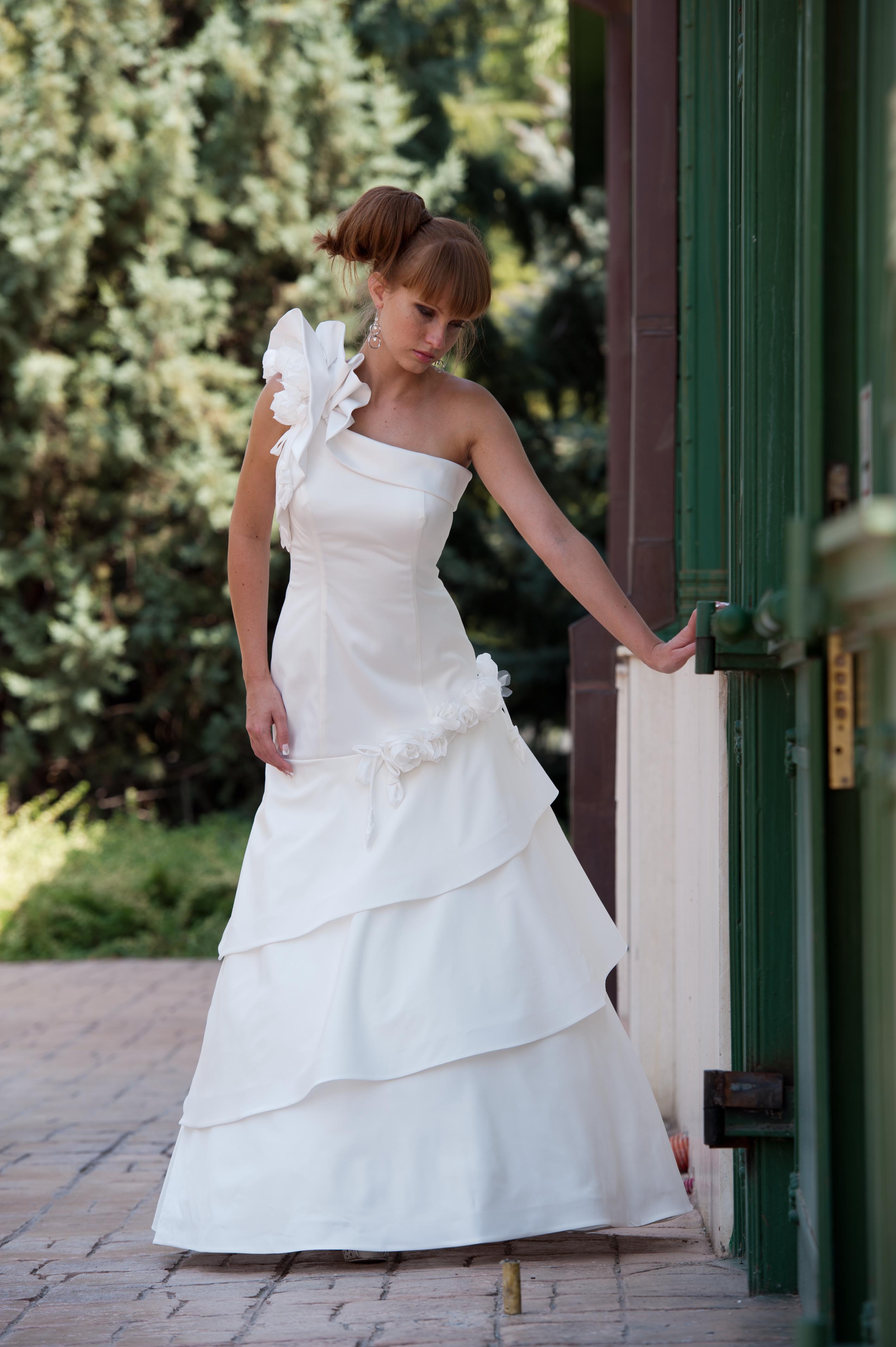 VERSAI BRIDAL - Women Fashion, Bridal dresses in Asenovgrad - Invest ...