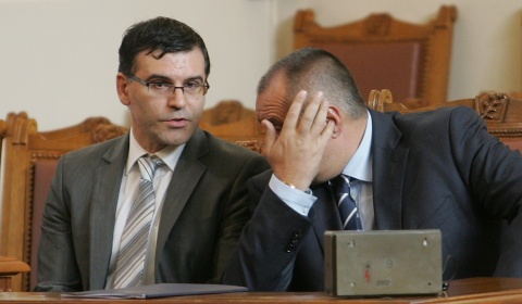 BULGARIAN GOVT PLANS TO BRING DEFICIT DOWN TO 0.5% BY 2014