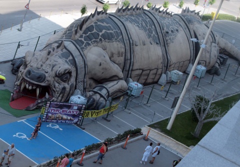 Giant 'Dinosaur' Pays Visit to Bulgaria's Varna